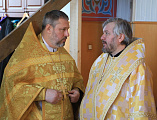 С архипастырским визитом Преосвященнейший епископ Симон посетил Покровский храм г. Каменск-Шахтинский и совершил чин присоединения к Православной Церкви временно от нее отпавших христиан