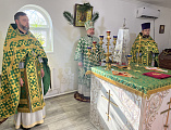 В праздник Входа Господня в Иерусалим епископ Симон совершил богослужение в храме иконы Пресвятой Богородицы «Всех скорбящих радость» города Красный Сулин