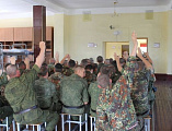 Священник Александровск-Грушевского благочиния встретился с военнослужащими