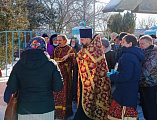 В Покровском храме города Новошахтинска совершили молебен священномученику Харлампию Магнезийскому