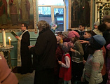 Воспитанники воскресной группы «Радоница» Никольского храма г. Шахты приступили к Таинствам Исповеди и Причастия