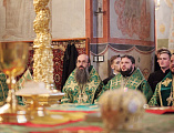 Преосвященнейший епископ Симон вместе с собором архипастырей молитвенно отпраздновал 40-летие прославления святителя Иннокентия Московского в Троице-Сергиевой Лавре