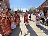 В пятницу Светлой седмицы Преосвященнейший епископ Симон совершил Божественную литургию в храме Святой Троицы города Каменск-Шахтинский