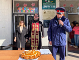 Иерей Евгений Поцелуев принял участие в торжественном принятии в казачата пятиклассников