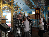 Преосвященнейший епископ Симон с архипастырским визитом посетил приход Покрова Пресвятой Богородицы города Новошахтинска