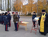 Верстание в казаки прошло в казачьем кадетском корпусе г. Шахты, кадет напутствовал духовник иерей Евгений Поцелуев
