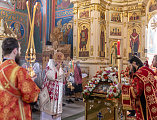 Впервые в Шахтинской епархии совершена Божественная литургия архиерейским чином с сурдопереводом в храме Покрова Пресвятой Богородицы г. Каменск-Шахтинский