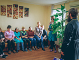 В дни Святого Рождества настоятель и сотрудники Покровского собора города Шахты посетили социальный центр по оказанию помощи бездомным