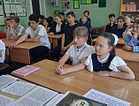 В Усьманской школе района прошел урок ОПК на тему «Страстная седмица – скорбный путь к радости Воскресения»