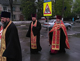 В 74-ю годовщину Победы в Великой Отечественной войне священнослужители Гуковского благочиния совершили возложение памятного венка к монументу погибшим героям