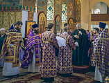 В Неделю Торжества Православия Преосвященнейший епископ Симон совершил Божественную литургию святителя Василия Великого в Покровском кафедральном соборе г. Шахты