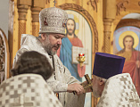 В Лазареву субботу епископ Шахтинский и Миллеровский Симон совершил Божественную литургию в храме святого князя Владимира города Шахты
