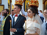 Епископ Шахтинский и Миллеровский Симон совершил таинство Венчания