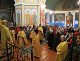 Преосвященнейший епископ Симон с архипастырским визитом посетил Нижнедонское благочиние и совершил воскресное богослужение в храме митрополита Алексия Московского ст. Бессергеневской