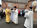 В престольный день Преосвященнейший епископ Симон совершил Божественную литургию в храме Архистратига Михаила поселка Каменоломни