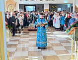 В престольный праздник Преосвященнейший епископ Симон возглавил Божественную литургию в храме Державной иконы Божией Матери города Донецка