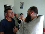 Работники социальной службы храма святого апостола Андрея Первозванного г. Миллерово посетили психоневрологический интернат с. Россошь