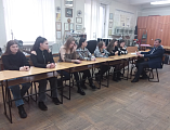 В шахтинском вузе с духовной стороны рассмотрели проблемы цифровой безопасности и тематику молодежи в современном информационном пространстве