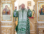 В престольный день Преосвященнейший епископ Симон совершил Божественную литургию в храме Святой Троицы хутора Ягодинка