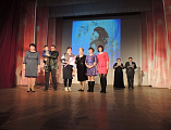 В районном Доме культуры города Миллерово состоялся праздничный концерт, посвященный Дню Матери России