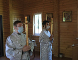 В Троицкую родительскую субботу Преосвященнейший епископ Симон совершил Божественную литургию и панихиду в храме преподобного Сергия Радонежского г. Шахты