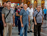 Преосвященнейший епископ Симон вместе с митрополитом Владимирским и Суздальским Никандром совершил Божественную литургию в Покровском кафедральном соборе города Шахты