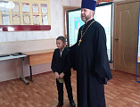 Священник поздравил школьников с 80-летием освобождения хутора Усьман