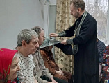 Настоятель храма посетил дом престарелых в Крестопоклонную неделю