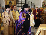 В день памяти святых Петра и Февронии Муромских Преосвященнейший епископ Симон совершил Божественную литургию в храме Донской иконы Божией Матери г. Новошахтинска