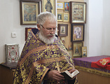В поминальную родительскую субботу Преосвященнейший епископ Симон совершил Божественную литургию и панихиду в храме великомученика Пантелеимона г. Гуково