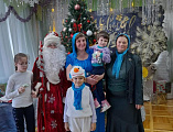 Ребята воскресной школы «Благовест» поздравили детей инвалидов центра «Добродея» с Рождеством Христовым