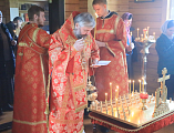 Преосвященнейший епископ Симон в день Радоницы совершил Божественную литургию в храме преподобного Сергия Радонежского г. Шахты