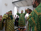 Преосвященнейший епископ Симон совершил чин великого освящения храма преподобного Сергия Радонежского пос. Сидорово-Кадамовский и возглавил Божественную литургию