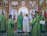 В престольный праздник Преосвященнейший епископ Симон совершил Божественную литургию в храме святого благоверного князя Александра Невского г. Шахты и рукоположил в сан иерея диакона Даниила Зырянова