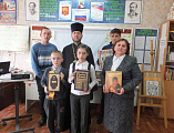 В честь празднования Дня православной книги в Усьманской школе прошло внеклассное занятие для учащихся 6-9 классов