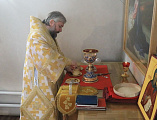 В престольный день Преосвященнейший епископ Симон совершил Божественную литургию в храме пророка Иоанна Предтечи города Новошахтинска