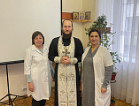 Иерей Олег Брехов с пастырским визитом посетил лечебно-реабилитационный центр №2