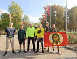 Забег новошахтинской молодежи, посвященный празднику Донской иконы Божией Матери и российского казачества, прошел в Новошахтинске