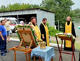Участники водного крестного хода совершили молебеное пение на берегу реки Северский Донец в ст. Калитвенской