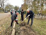 Преосвященнейший епископ Симон принял участие в акции древонасаждения «Сохраним лес» в Кашарском районе