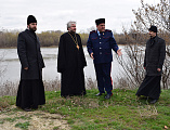 Епископ Шахтинский и Миллеровский Симон провел выездное совещание по осмотру участка для строительства храма в хуторе Калинин Октябрьского района
