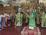 Преосвященнейший епископ Симон совершил Божественную литургию в храме Вознесения Господня города Шахты