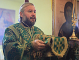 В престольный праздник Преосвященнейший епископ Симон совершил Божественную литургию в храме святой блаженной Ксении Петербургской г. Шахты