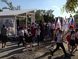В день защиты детей в шахтинском поселке Фрунзе, около храма блгв. князя Александра Невского, торжественно открыли парк