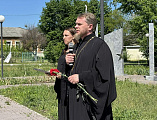 В Зверево почтили память погибшего шахтера Российского Донбасса