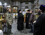 Епископ Шахтинский и Миллеровский Симон с рабочим визитом посетил Пятницкое архиерейское подворье станицы Манычской, где ознакомился с ходом восстановительных работам храма