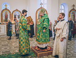 В престольный праздник Преосвященнейший епископ Симон совершил Божественную литургию в храме святого благоверного князя Александра Невского г. Шахты и рукоположил в сан иерея диакона Даниила Зырянова