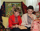 Сестры Марфо-Мариинского Сестричества храма Архистратига Михаила пос. Каменоломни совместно с активом православного молодежного семейного клуба «Верность» провели «Казачьи посиделки»