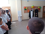 Благочинный Кашарского округа посетил торжественную линейку в школе села Лысогорка
