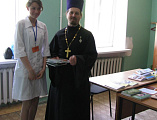 Настоятель Покровского храма г. Шахты встретился с учащимися медицинского колледжа